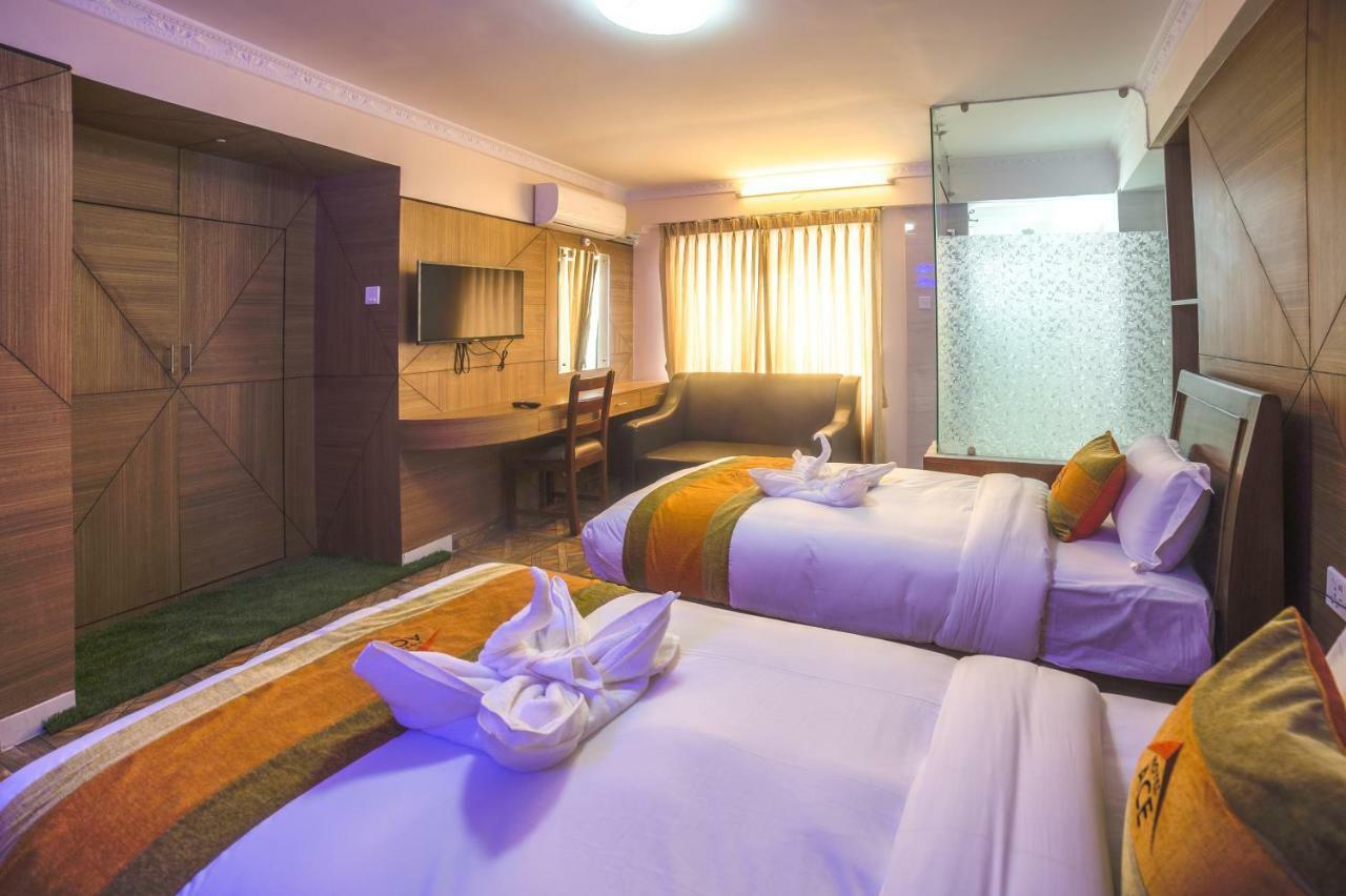 Hotel Ace Катманду Экстерьер фото