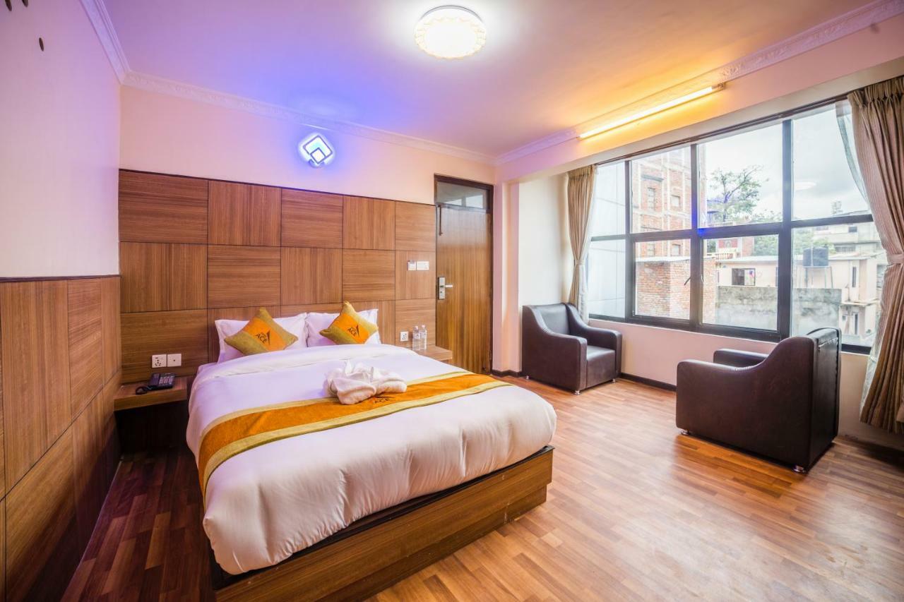 Hotel Ace Катманду Экстерьер фото