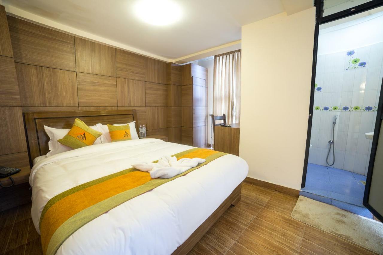 Hotel Ace Катманду Экстерьер фото