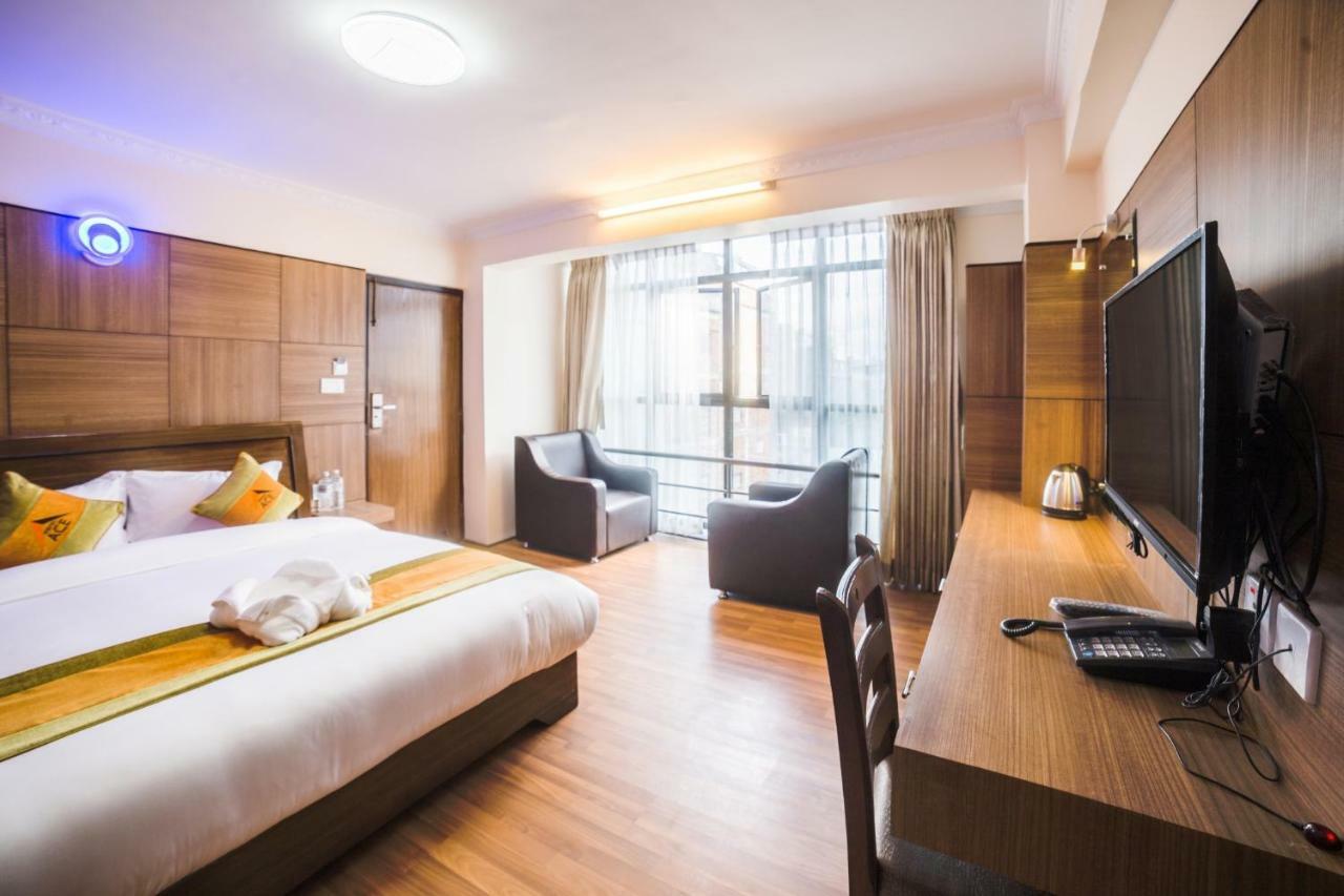 Hotel Ace Катманду Экстерьер фото