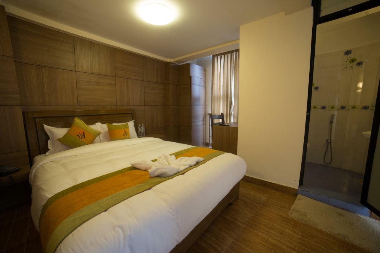 Hotel Ace Катманду Экстерьер фото